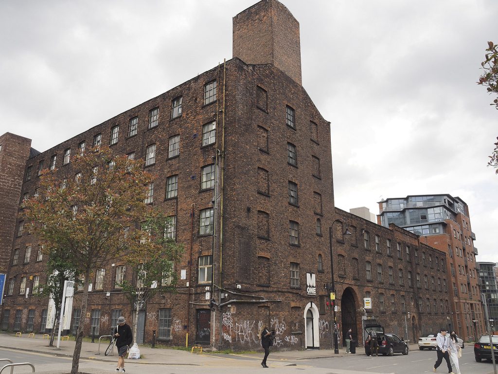 OLYMPUS DIGITAL CAMERA Manchester Metropolitan University Chatham Mill